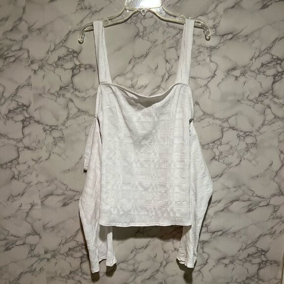 Topshop textured cold shoulder top in ivory - Picture 3 of 12
